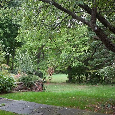 多伦多邓肯公园民宿 Toronto Duncan Park Guesthouse מראה חיצוני תמונה