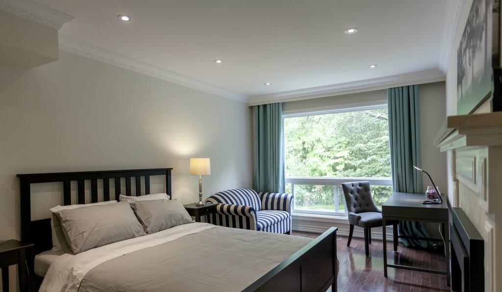多伦多邓肯公园民宿 Toronto Duncan Park Guesthouse מראה חיצוני תמונה